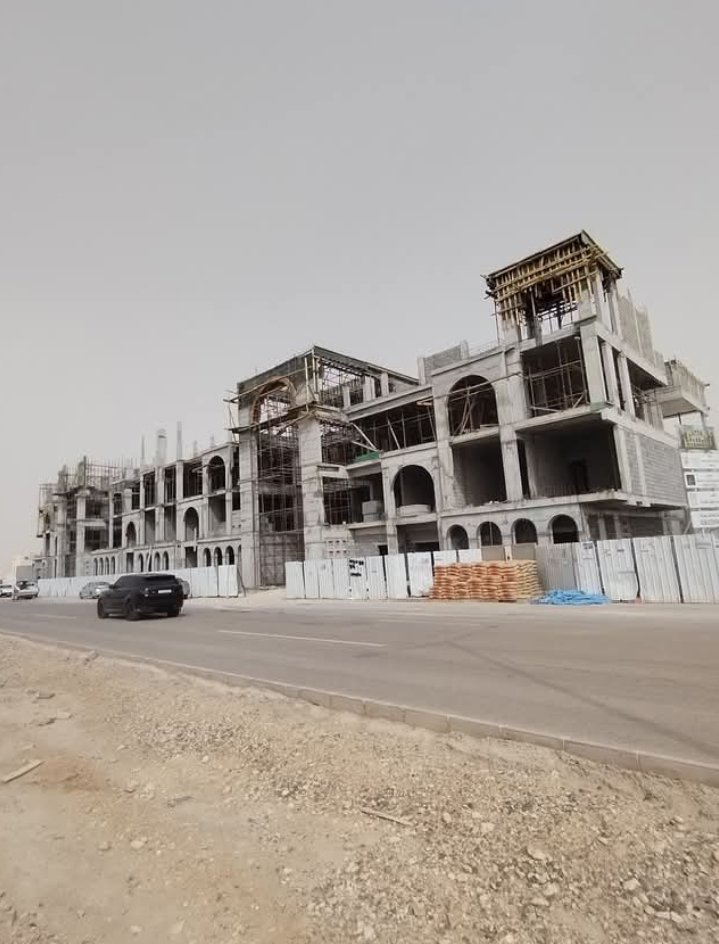 تنفيذ مشروع سكني متعدد الوحدات السكنية بمدينة الرياض